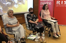 Small s lijeva na desno zvjezdana boganovi%c4%87  nada zrinu%c5%a1i%c4%87  anka slonj%c5%a1ak